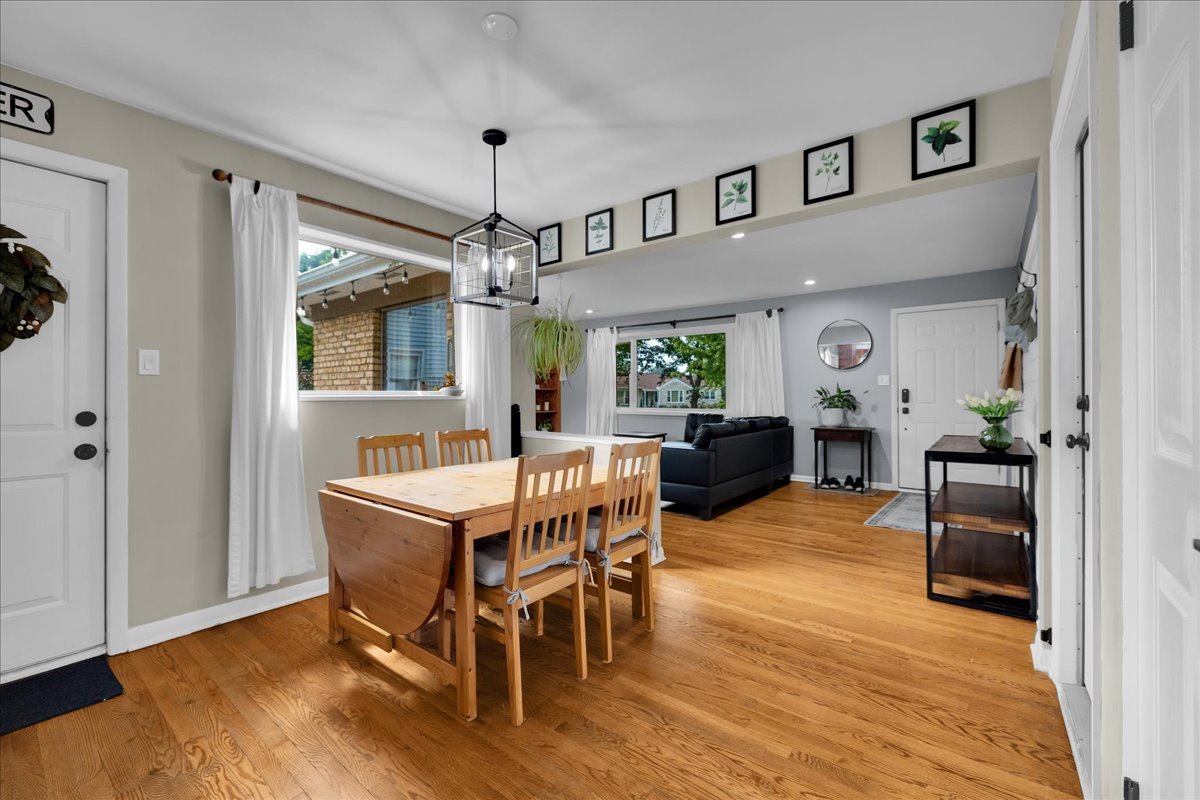 707 S Gables Boulevard Property Photo 10