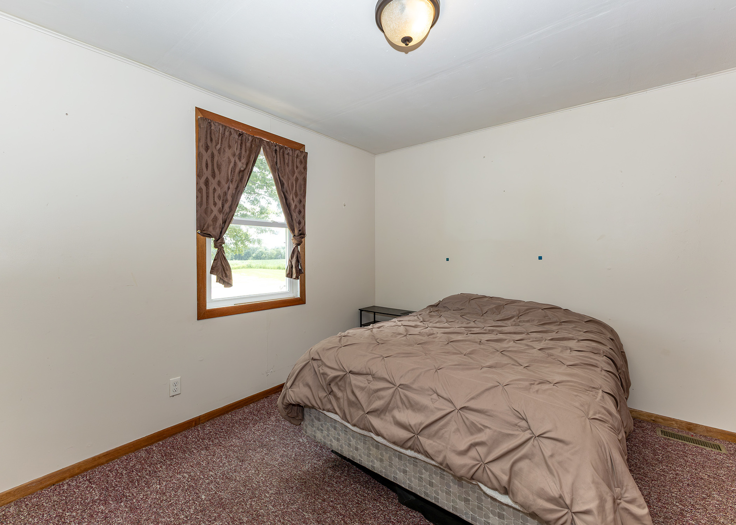 6888 E 1200th Street Property Photo 18
