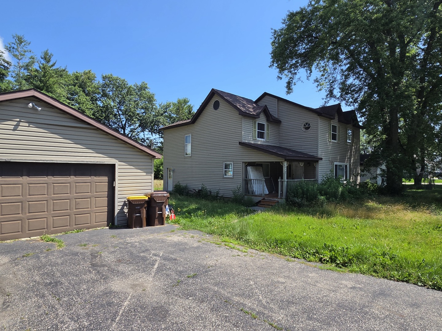 8404 Dorr Road Property Photo 16