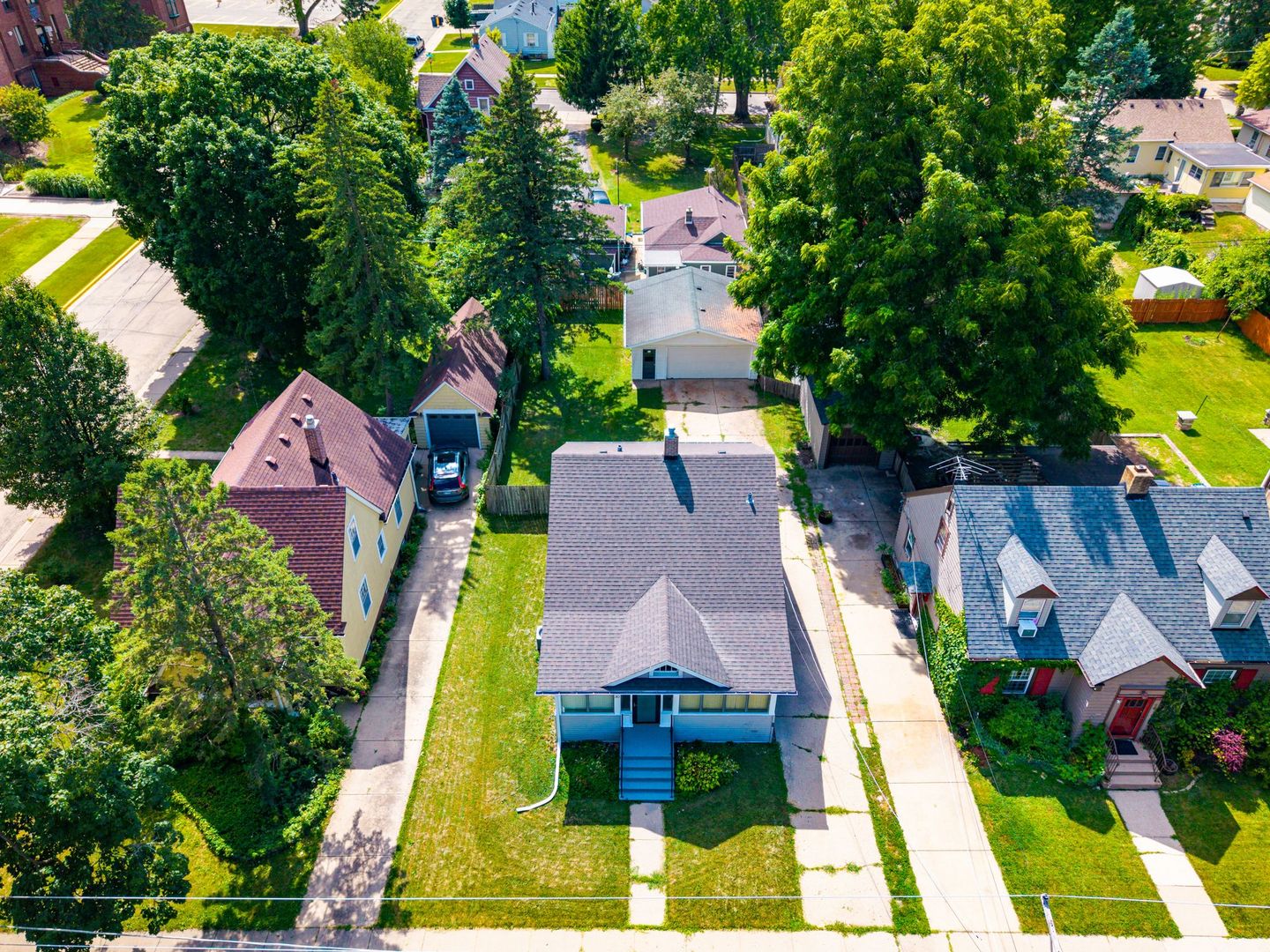 30 S Commonwealth Avenue Property Photo 29