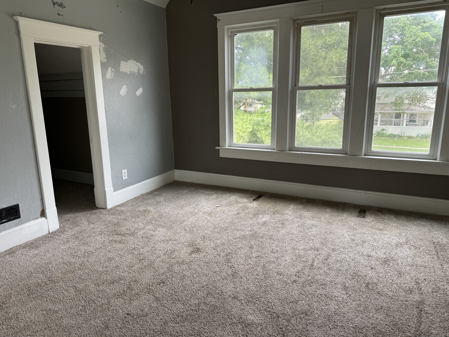 314 Main Street Property Photo 8