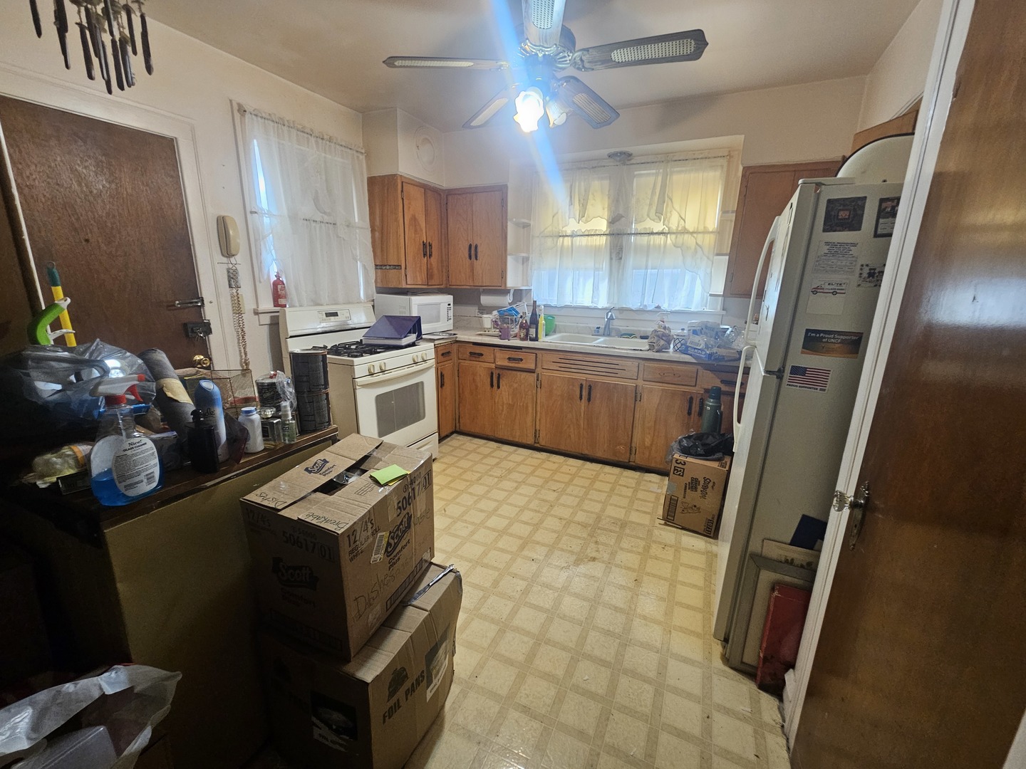 10401 S Forest Avenue Property Photo 9