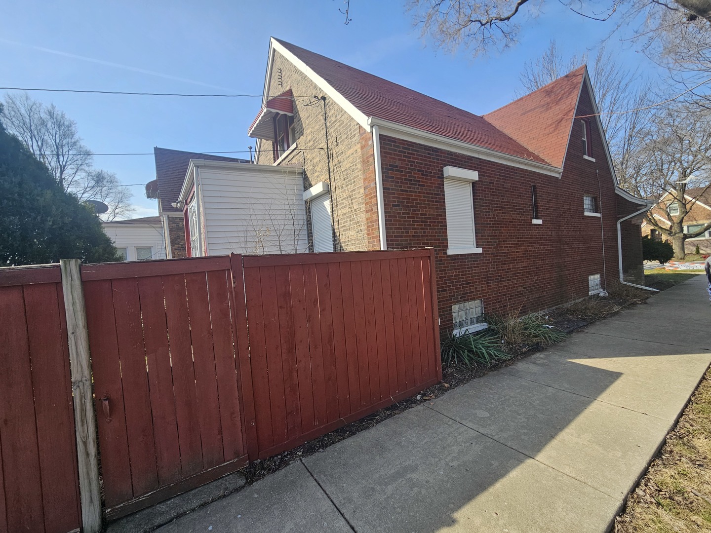 10401 S Forest Avenue Property Photo 28