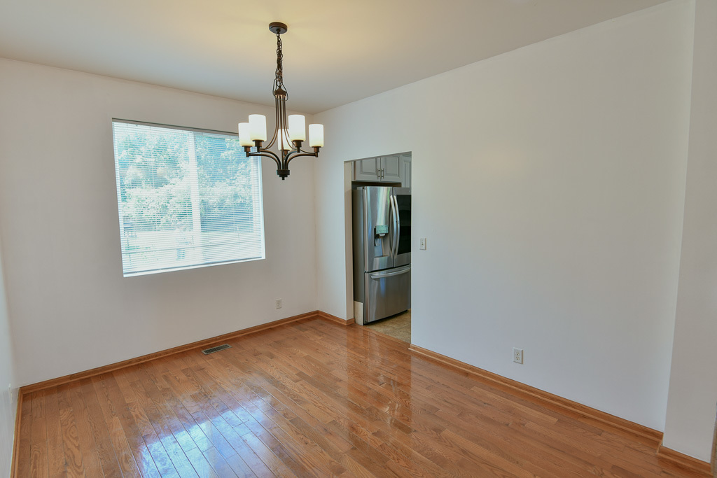 6112 115th Avenue Property Photo 4
