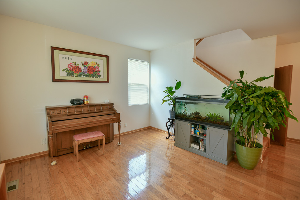 6112 115th Avenue Property Photo 5