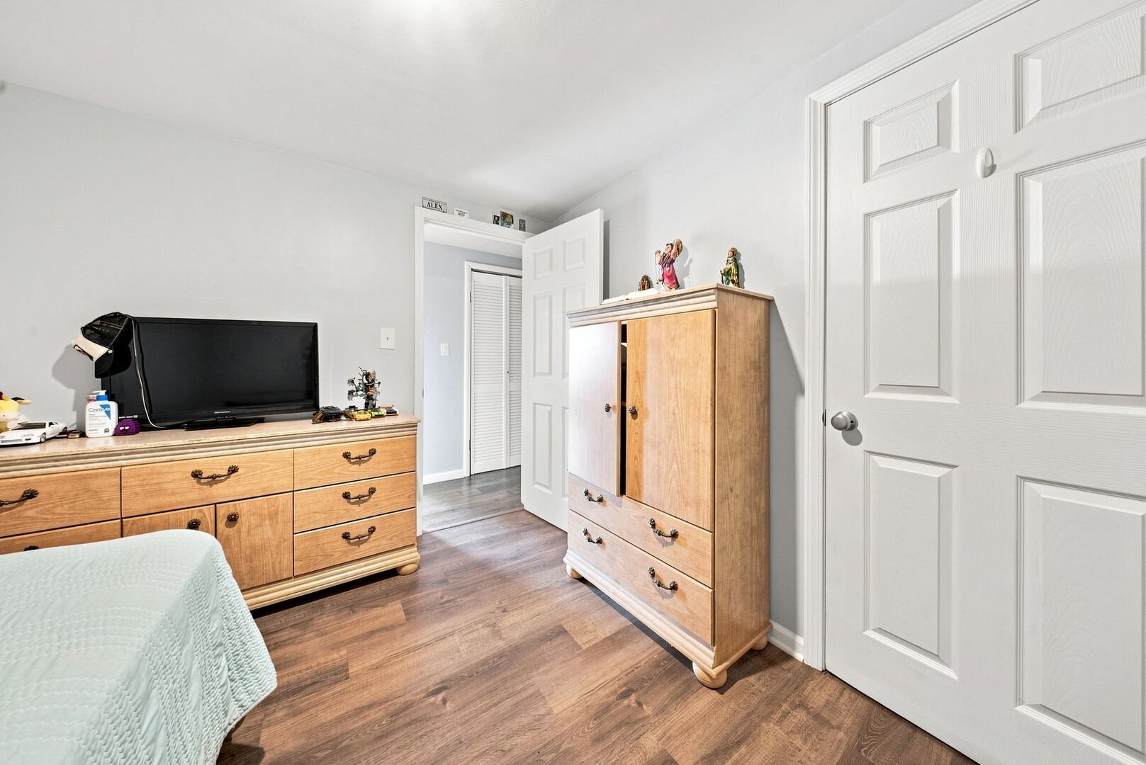 913 Church Road Property Photo 17