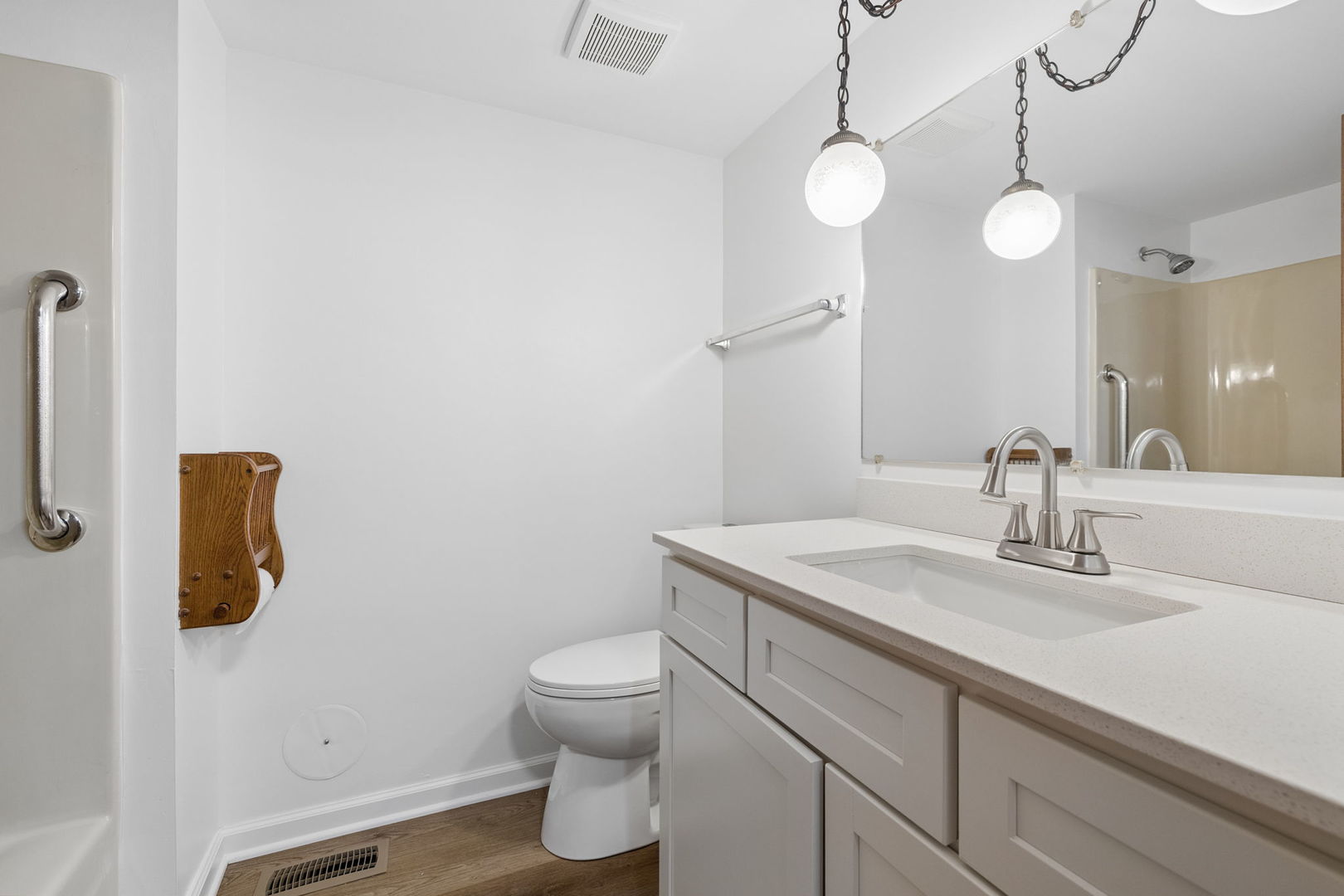 8158 169th Street 1w Property Photo 14