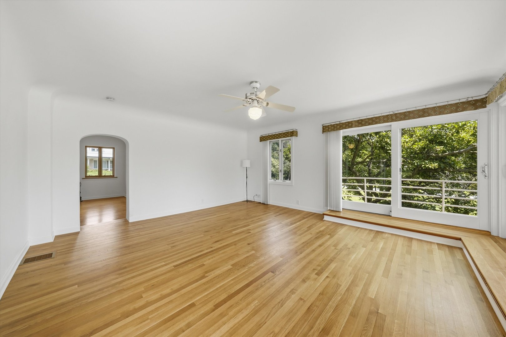 459 Aberdeen Drive Property Photo 9
