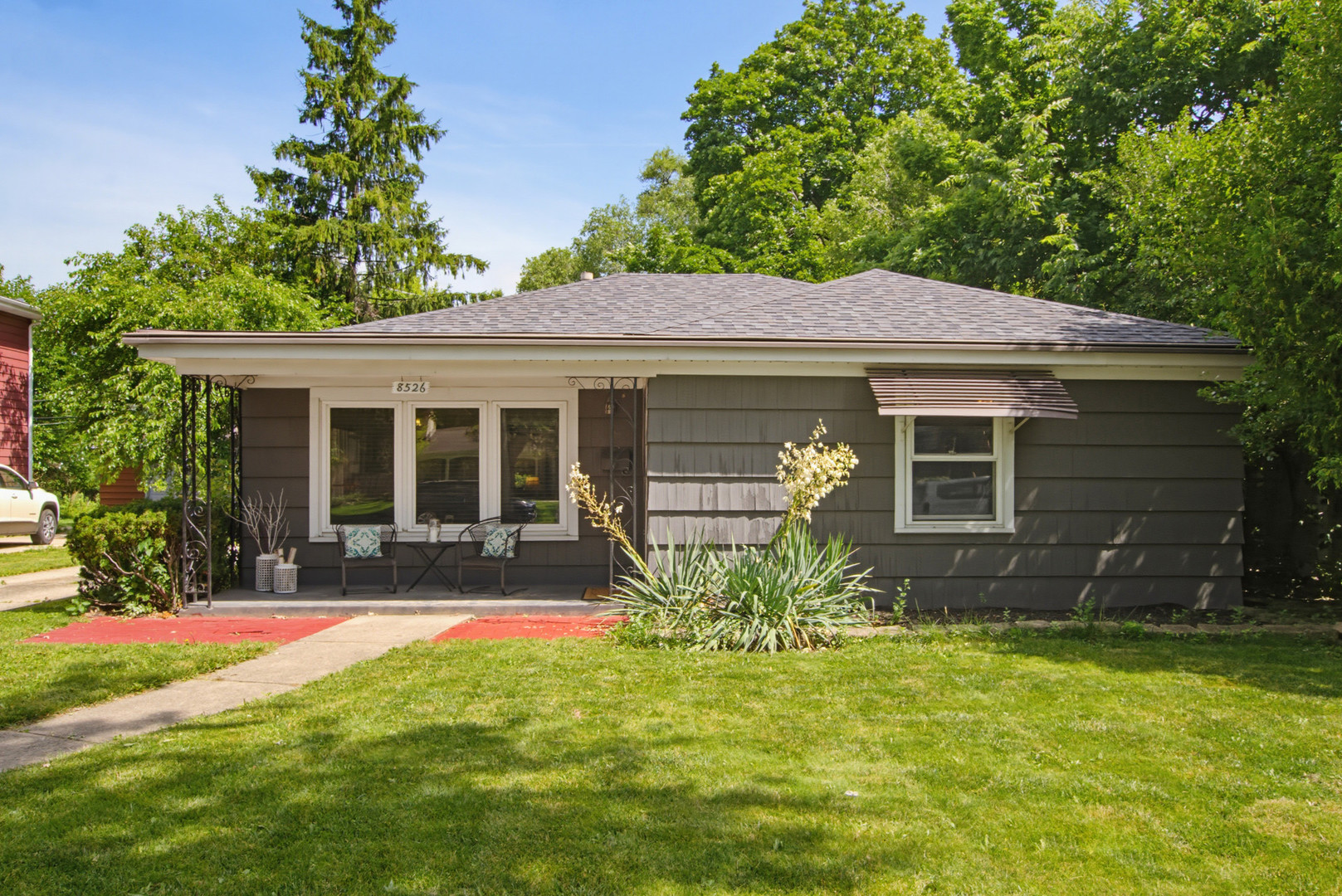 8526 Rockefeller Avenue Property Photo 1