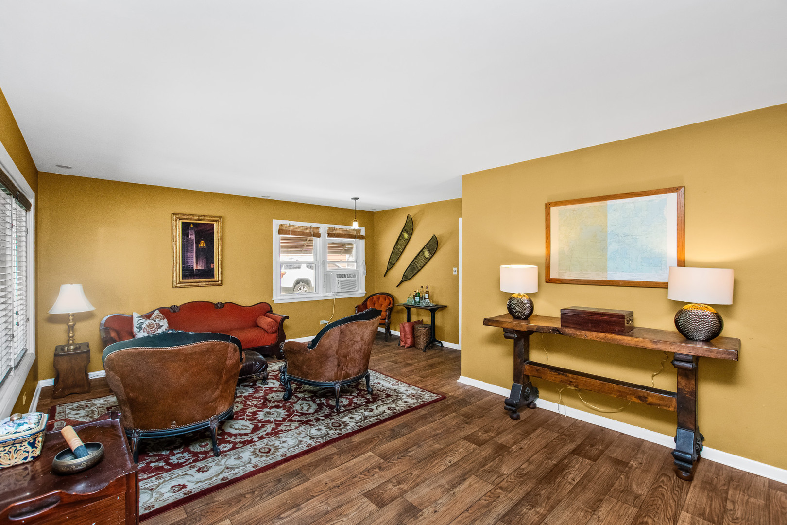8526 Rockefeller Avenue Property Photo 2