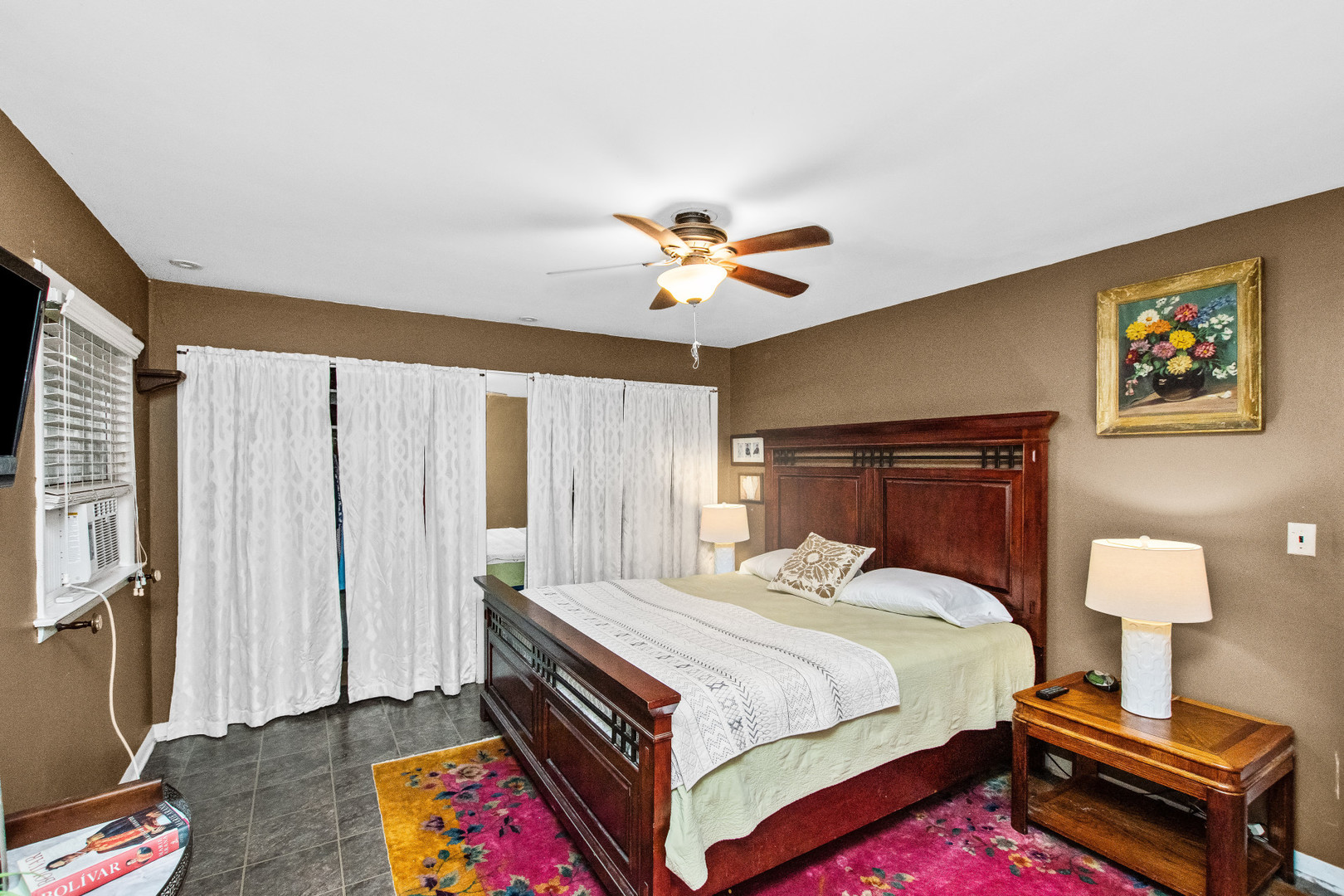 8526 Rockefeller Avenue Property Photo 9