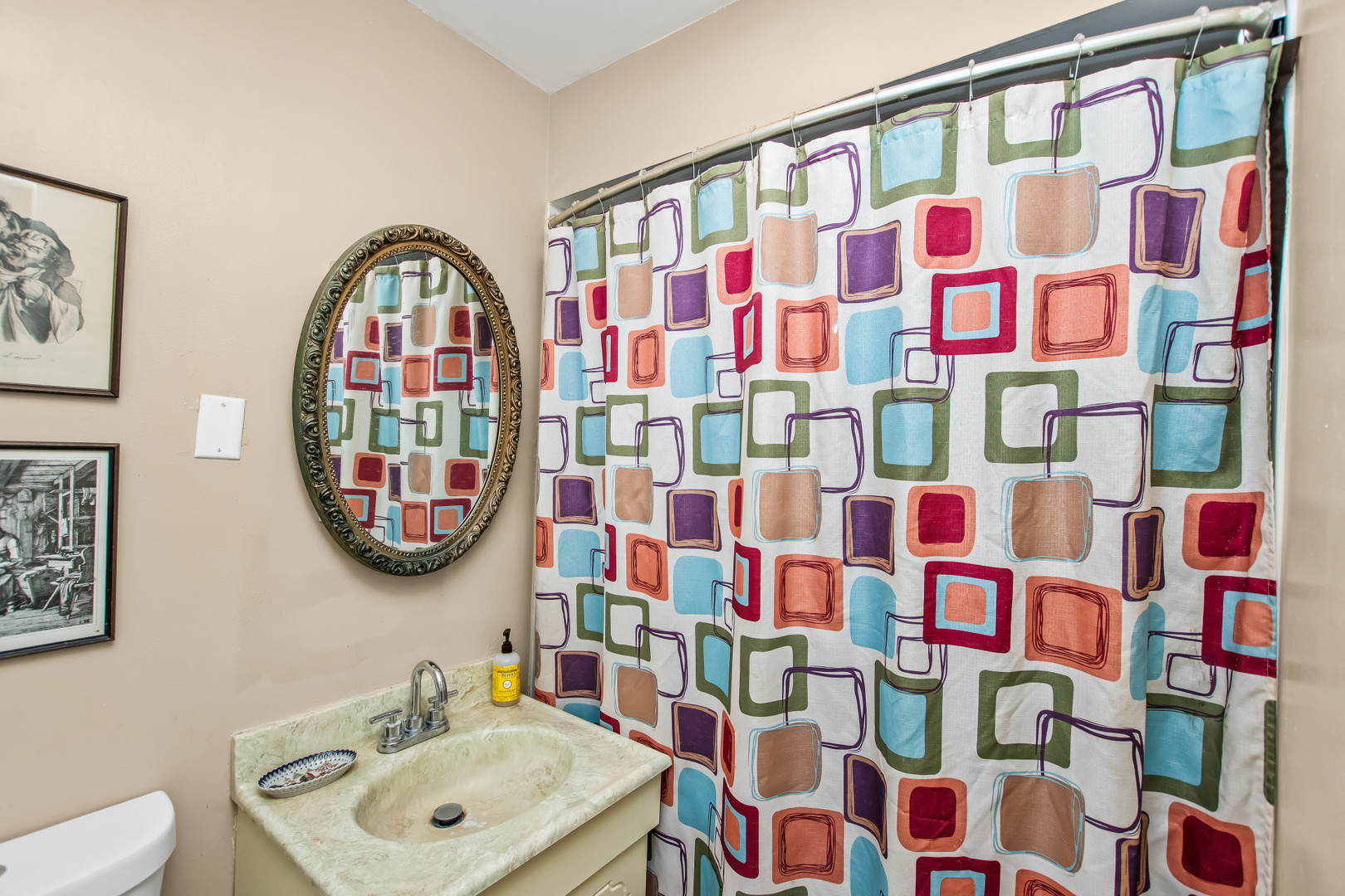 8526 Rockefeller Avenue Property Photo 13