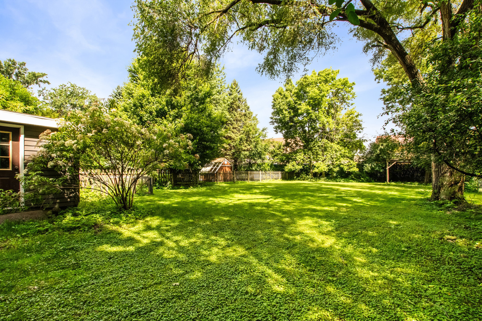 8526 Rockefeller Avenue Property Photo 16