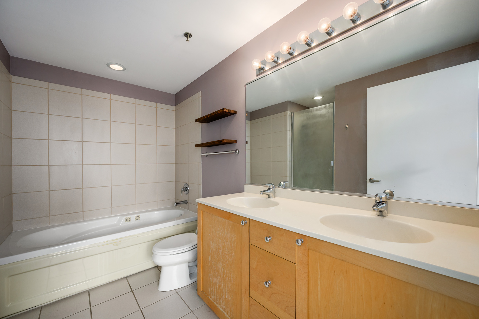 701 S Wells Street 804 Property Photo 11