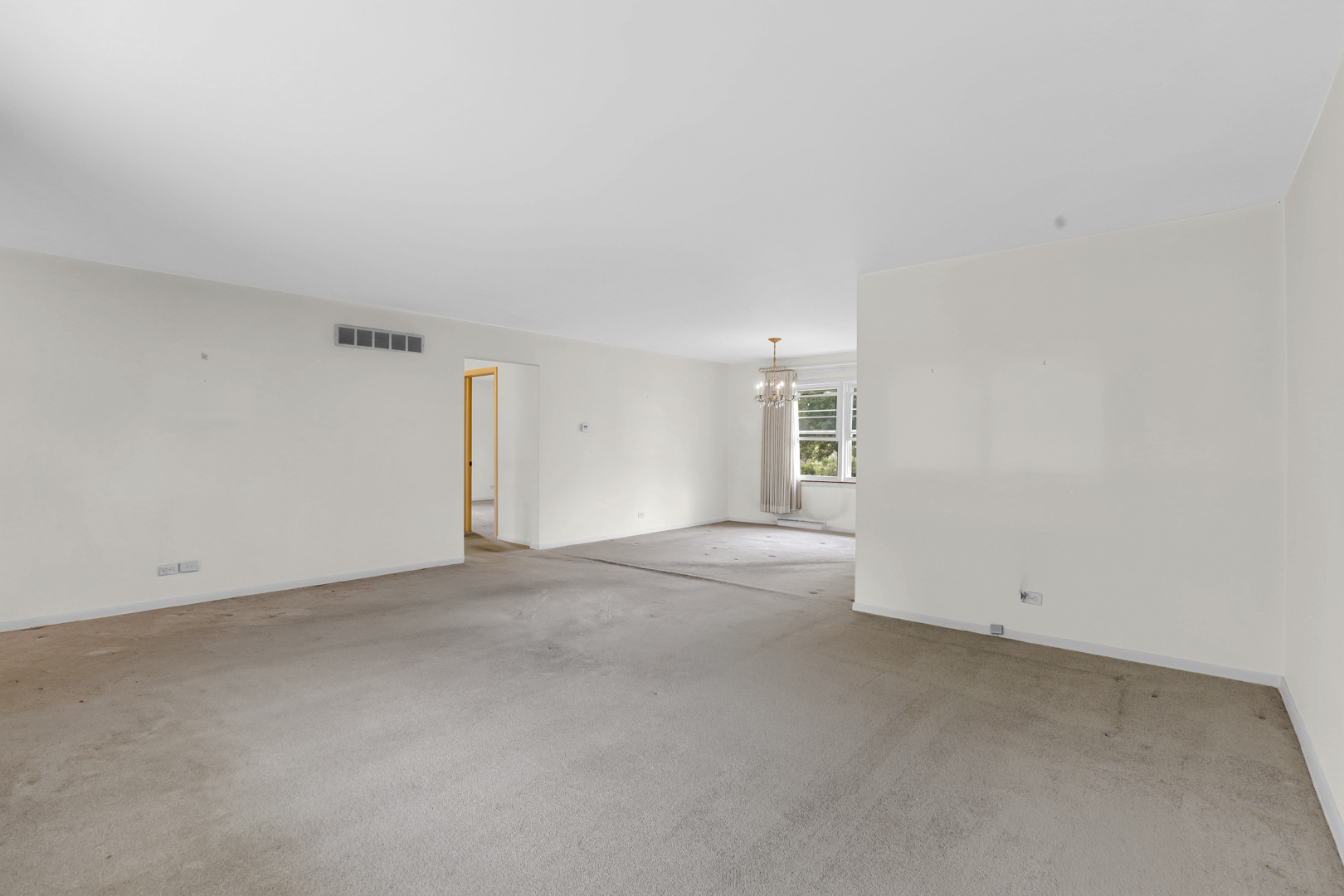 270 Crescent Drive Property Photo 18