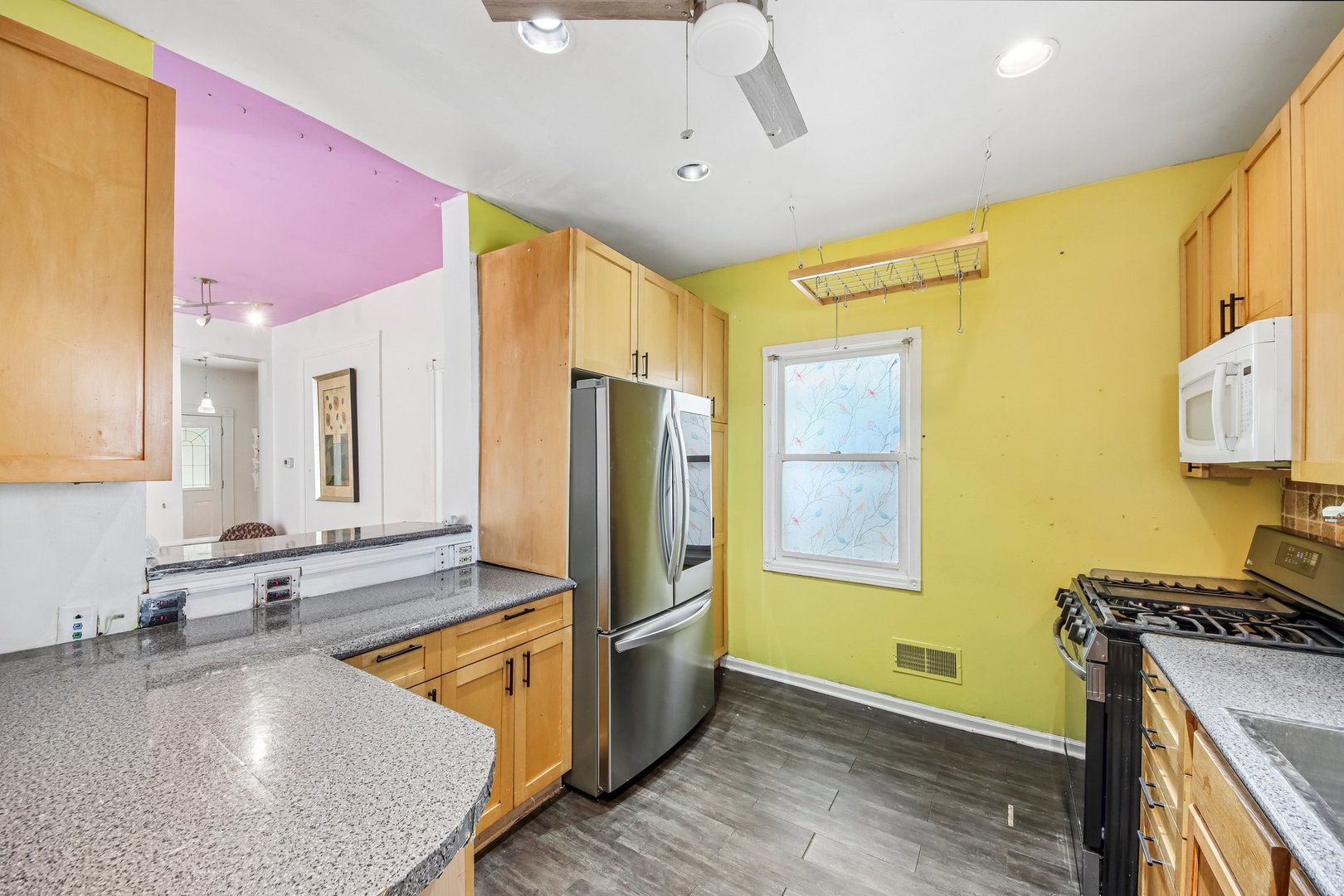 3819 N Kilpatrick Avenue Property Photo 18