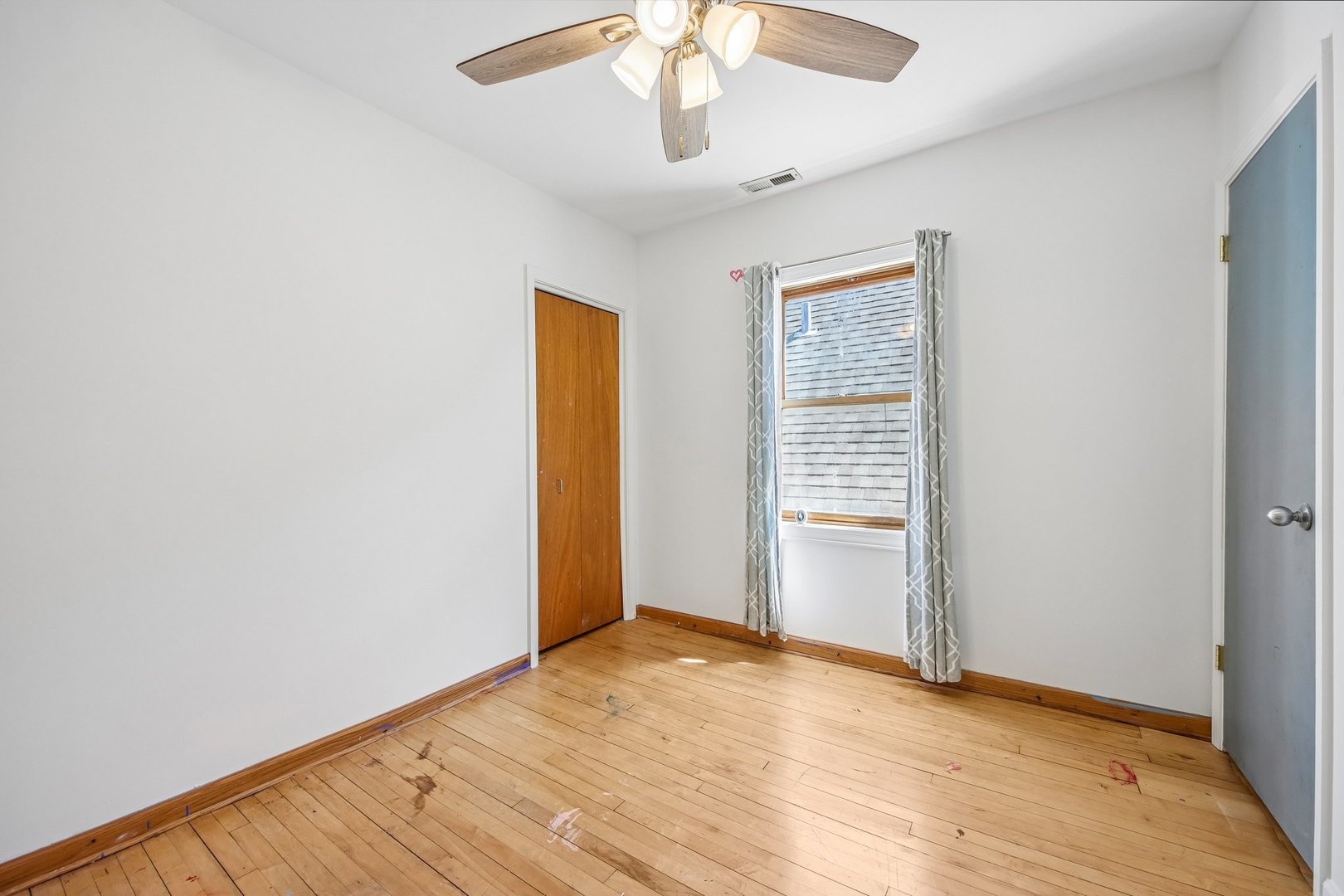 3819 N Kilpatrick Avenue Property Photo 29