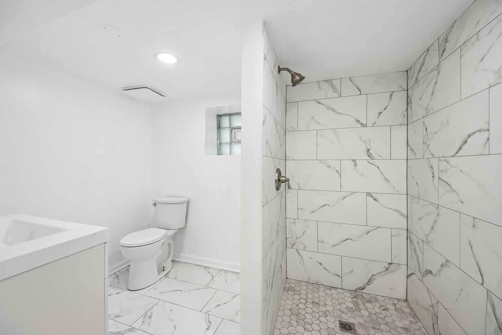 3819 N Kilpatrick Avenue Property Photo 39