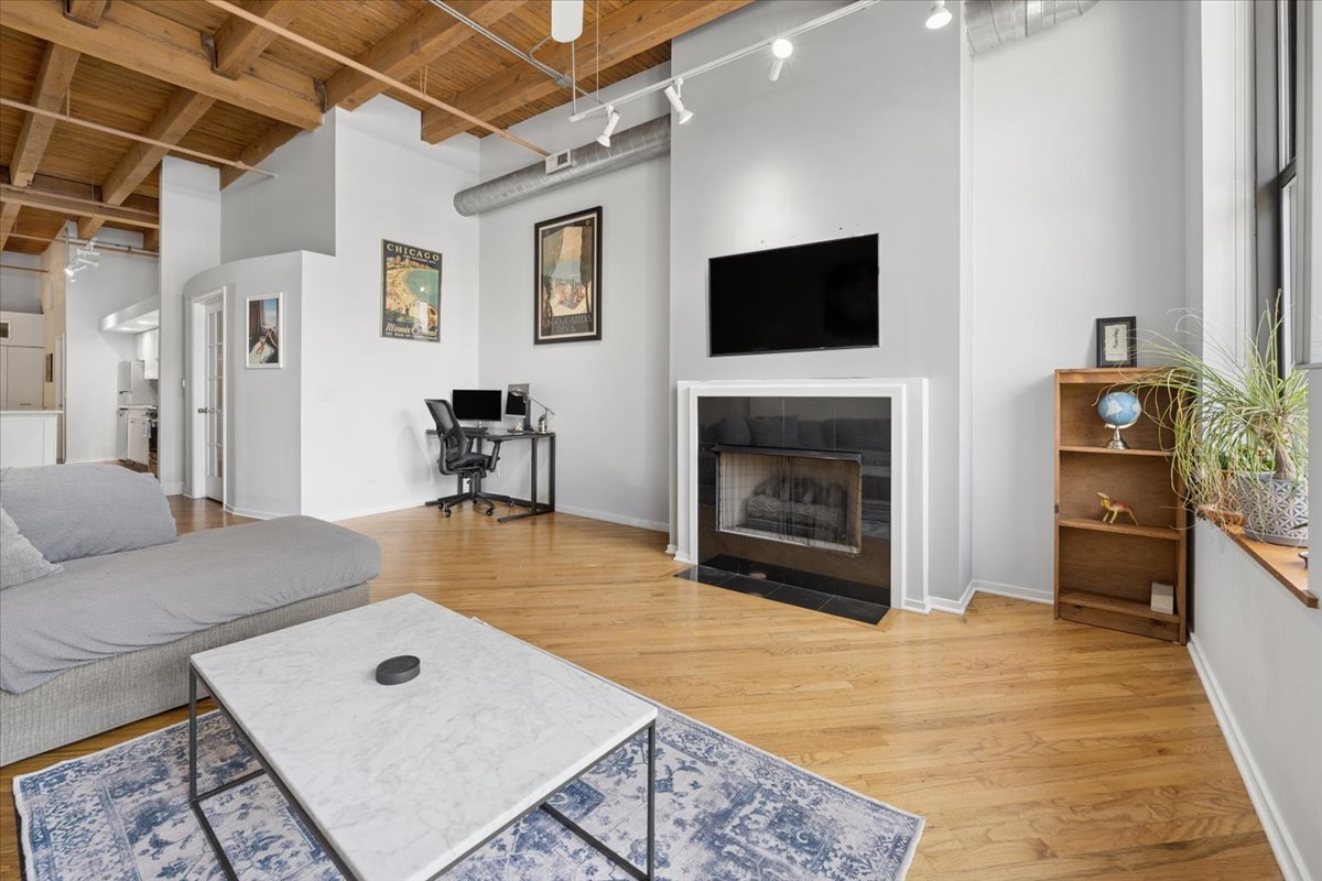 12713630 Property Photo 5