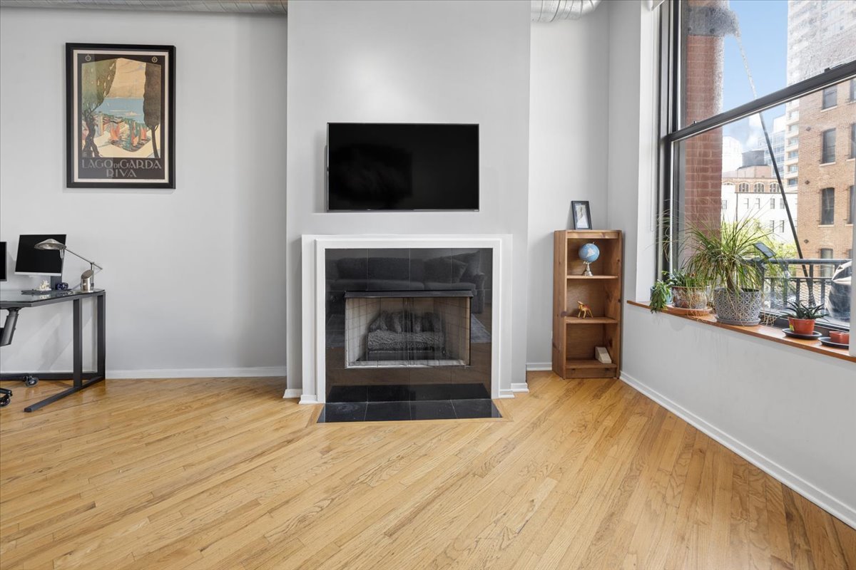 12713630 Property Photo 6