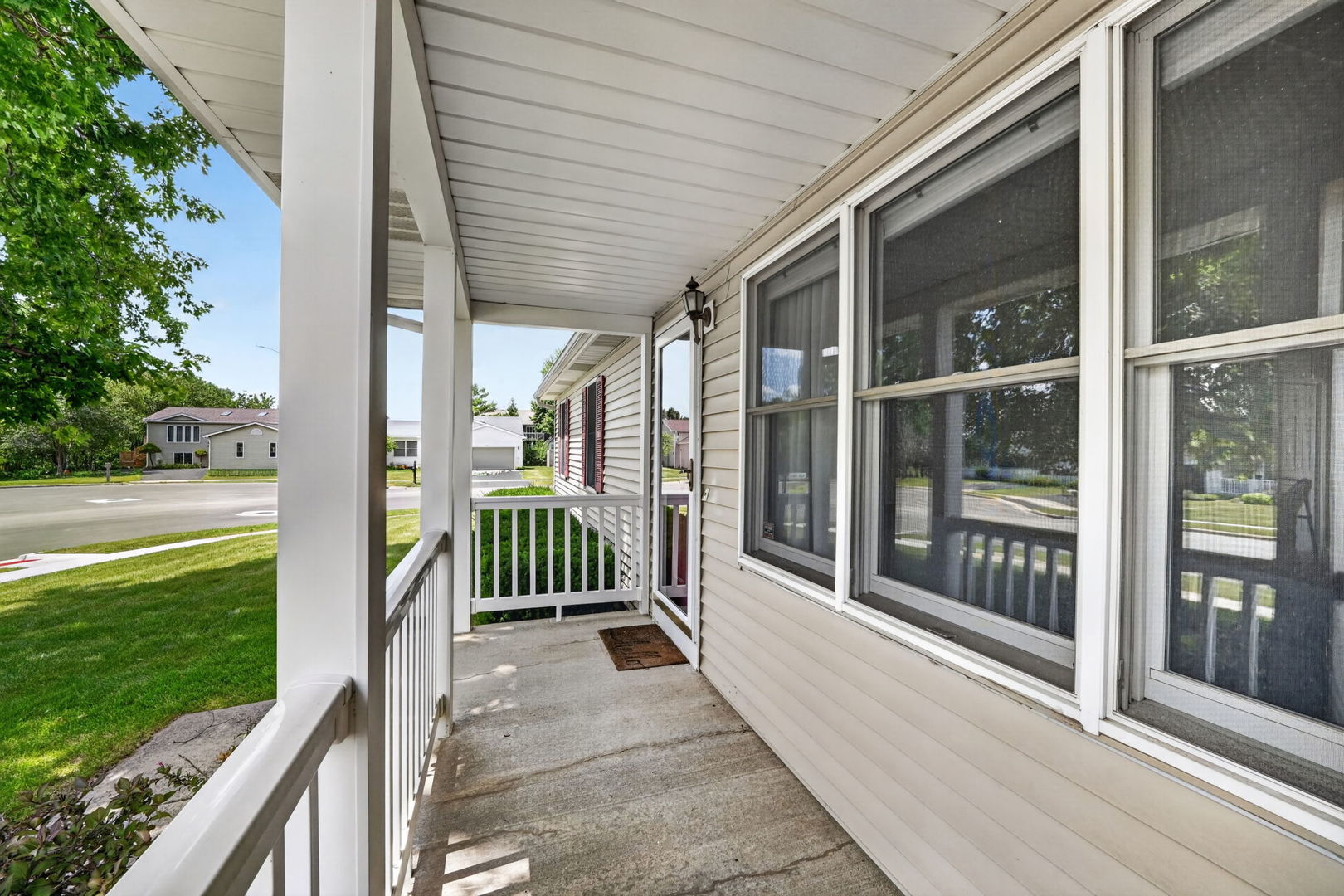 1227 University Drive Property Photo 7