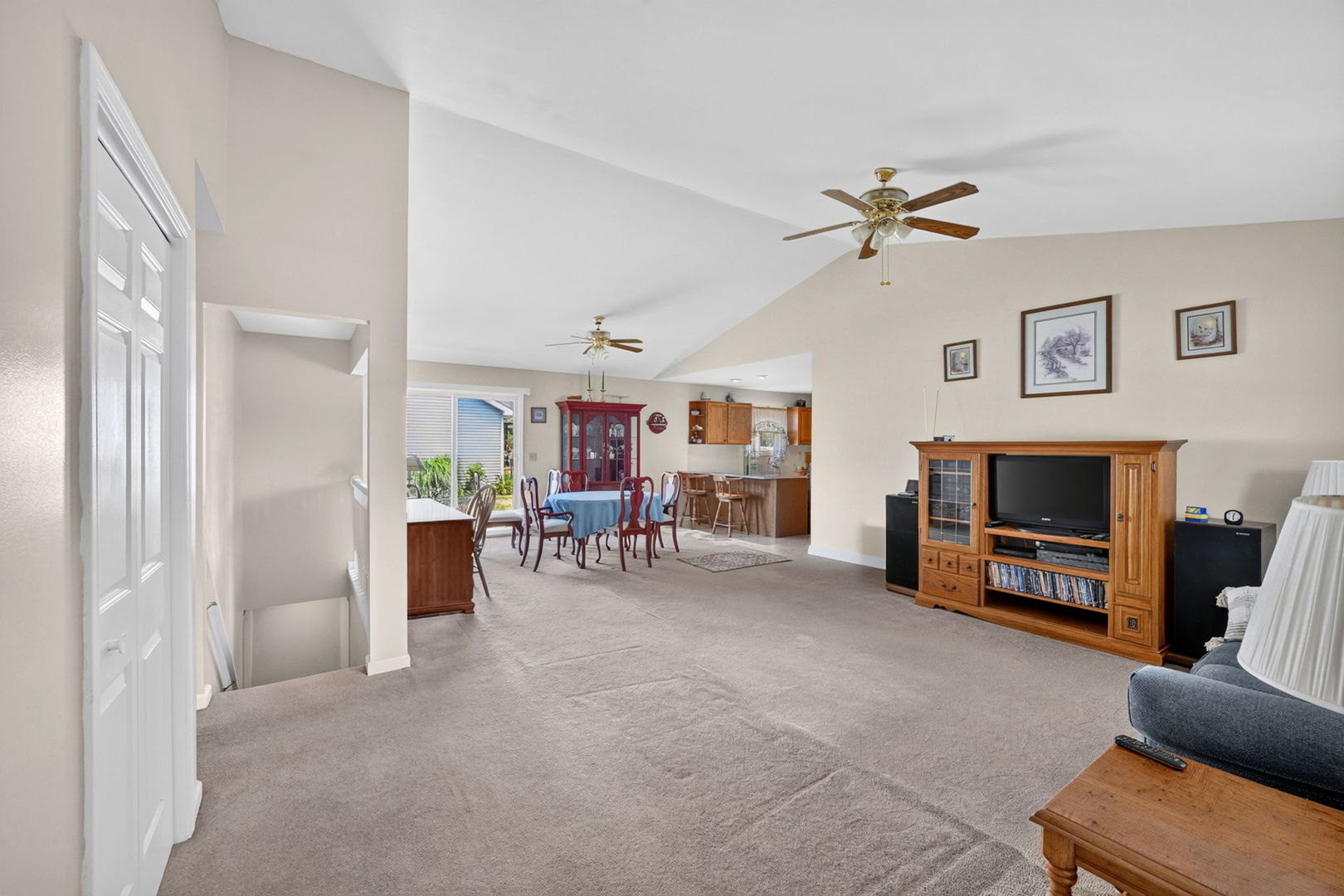 1227 University Drive Property Photo 10