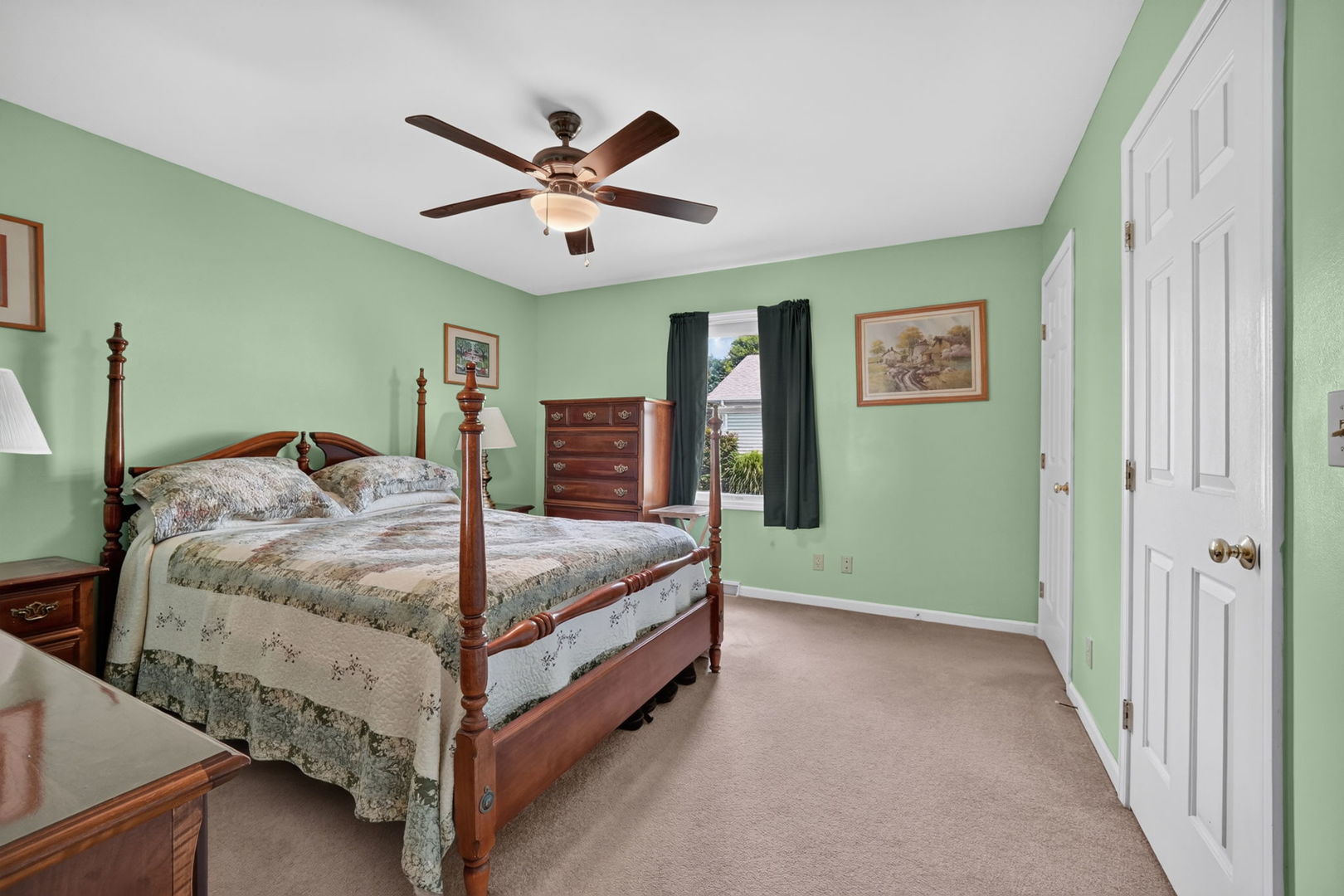 1227 University Drive Property Photo 16