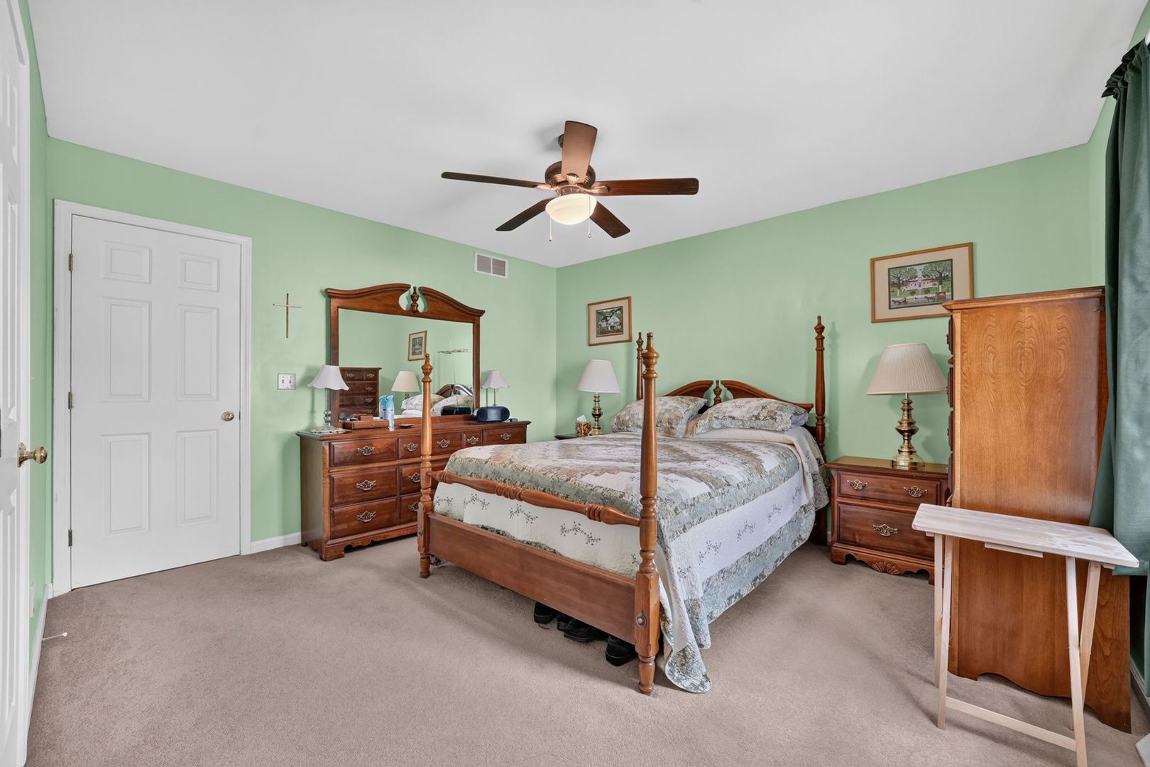 1227 University Drive Property Photo 17