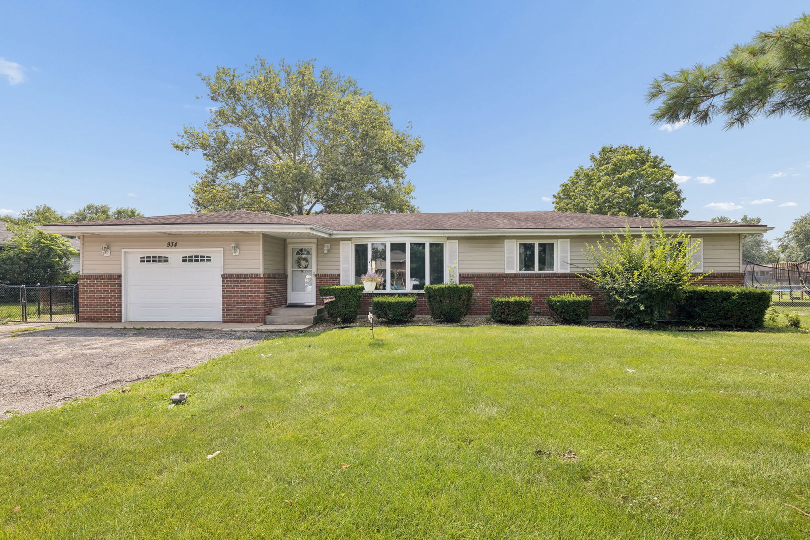 934 Regent Street Property Photo