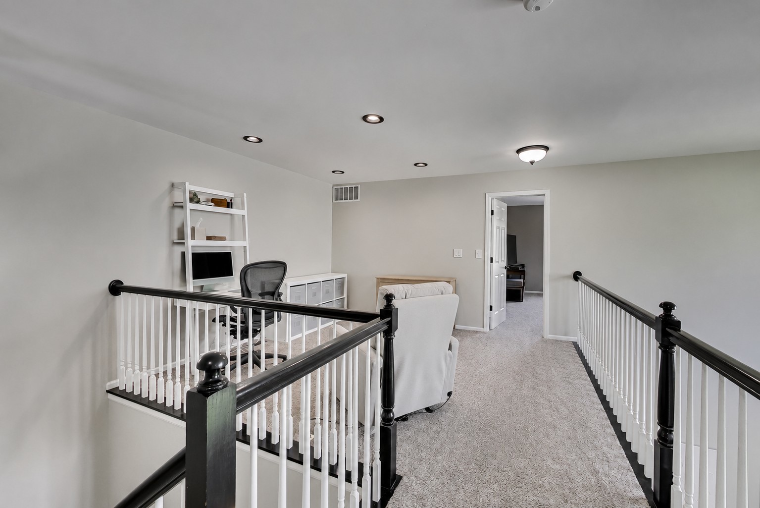 3024 Langston Circle Property Photo 20