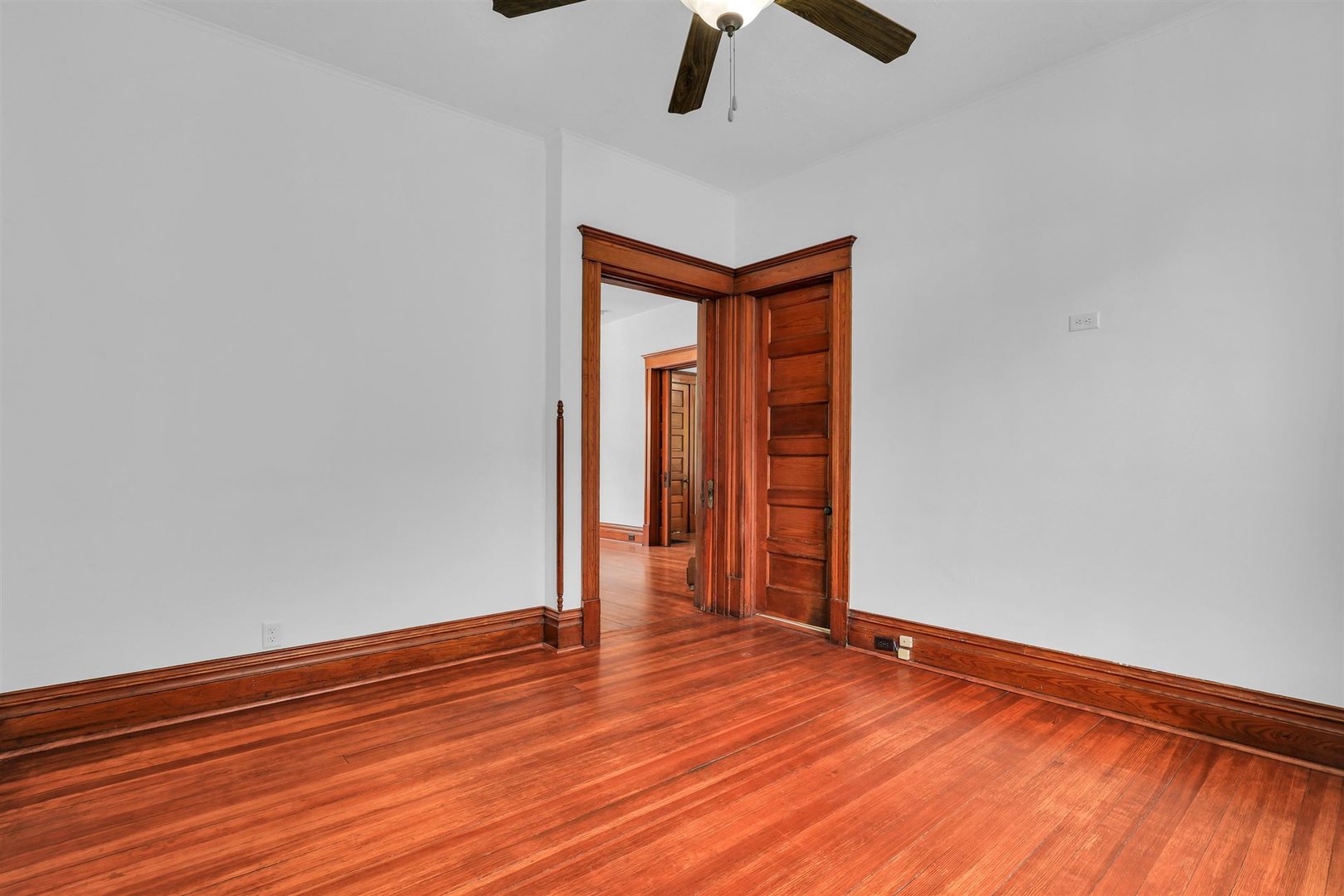 202 E Daggy Street Property Photo 33