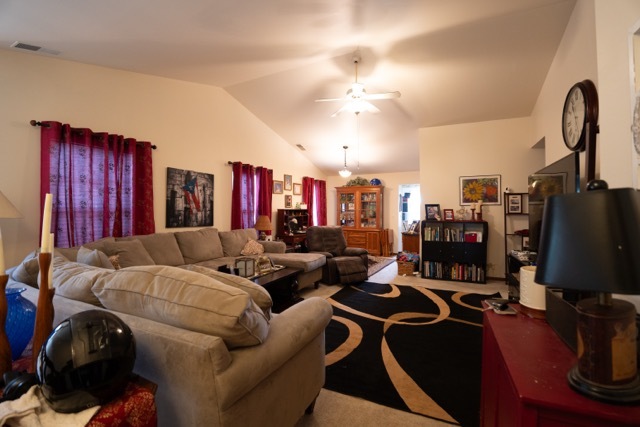 737 W Streamwood Boulevard B Property Photo 5