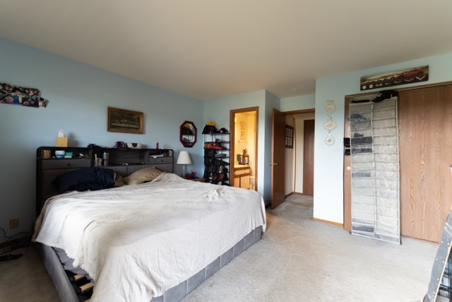 737 W Streamwood Boulevard B Property Photo 8