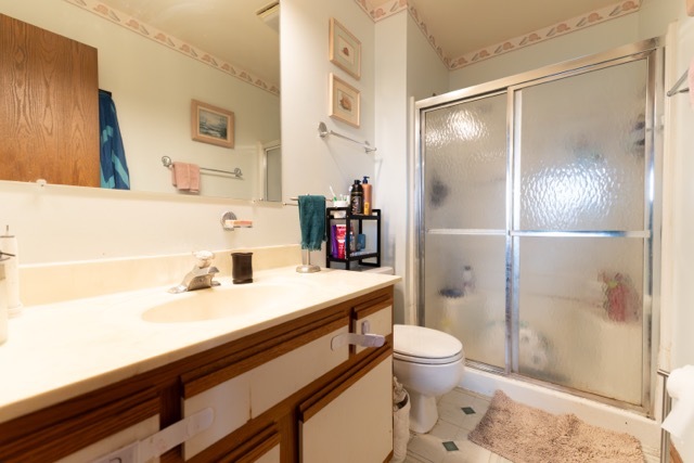 737 W Streamwood Boulevard B Property Photo 11