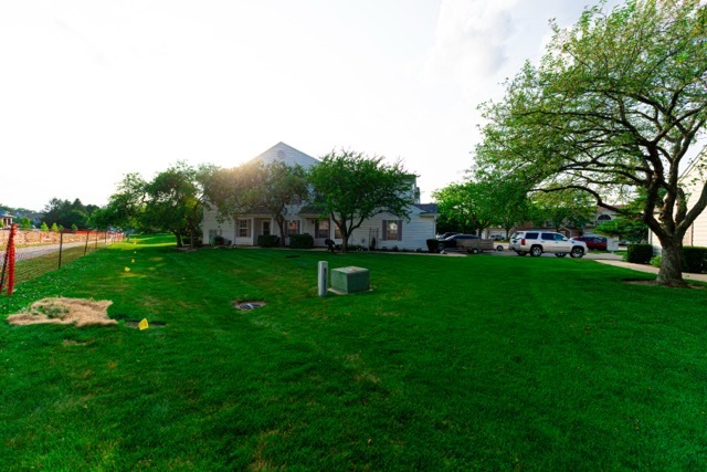 737 W Streamwood Boulevard B Property Photo 20