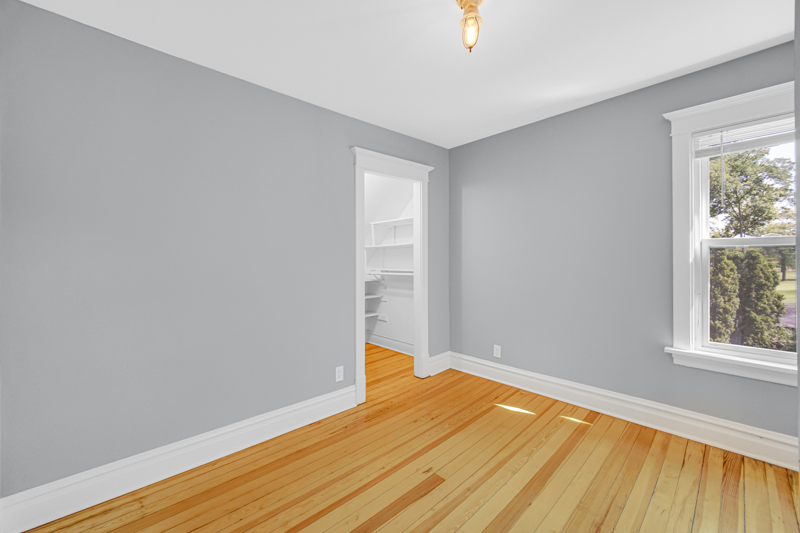 501 N Northwest Highway Property Photo 19