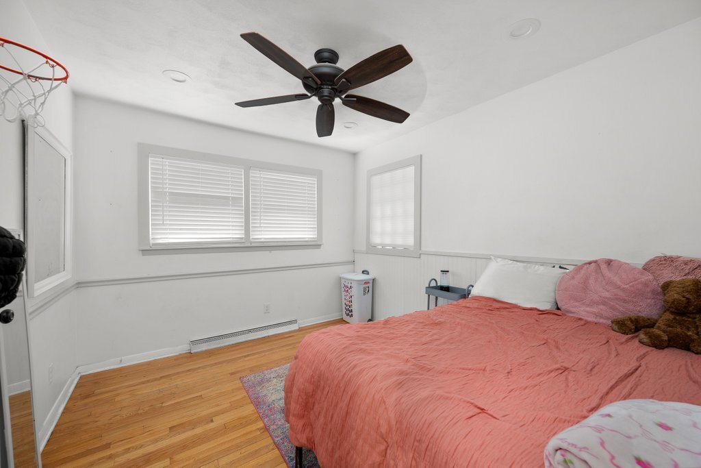 2831 Forest Road Property Photo 12