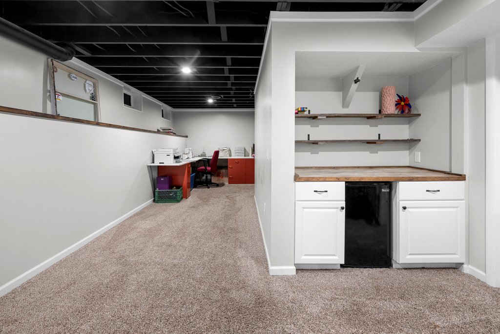 2831 Forest Road Property Photo 20