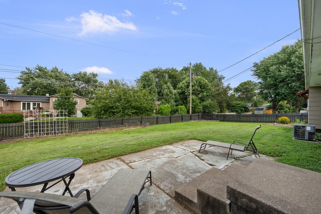 2831 Forest Road Property Photo 27