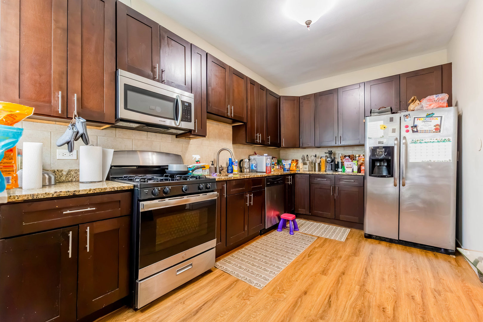 7006 S Calumet Avenue Property Photo 7