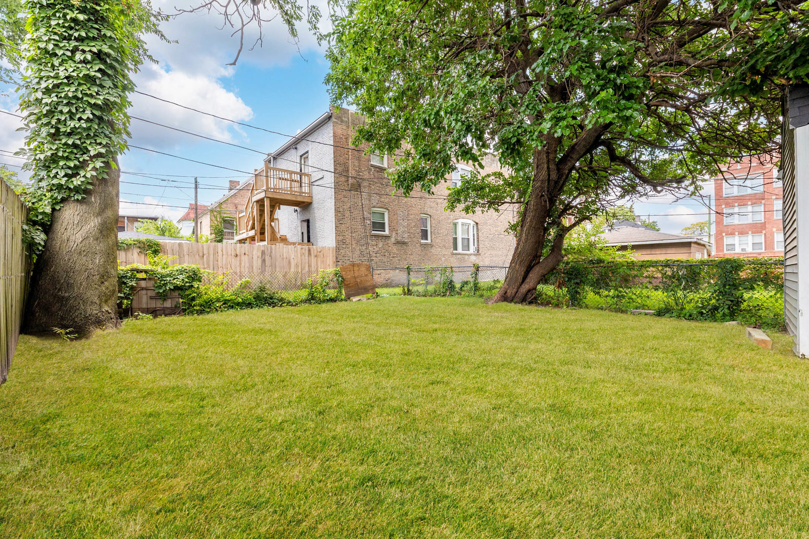7006 S Calumet Avenue Property Photo 22