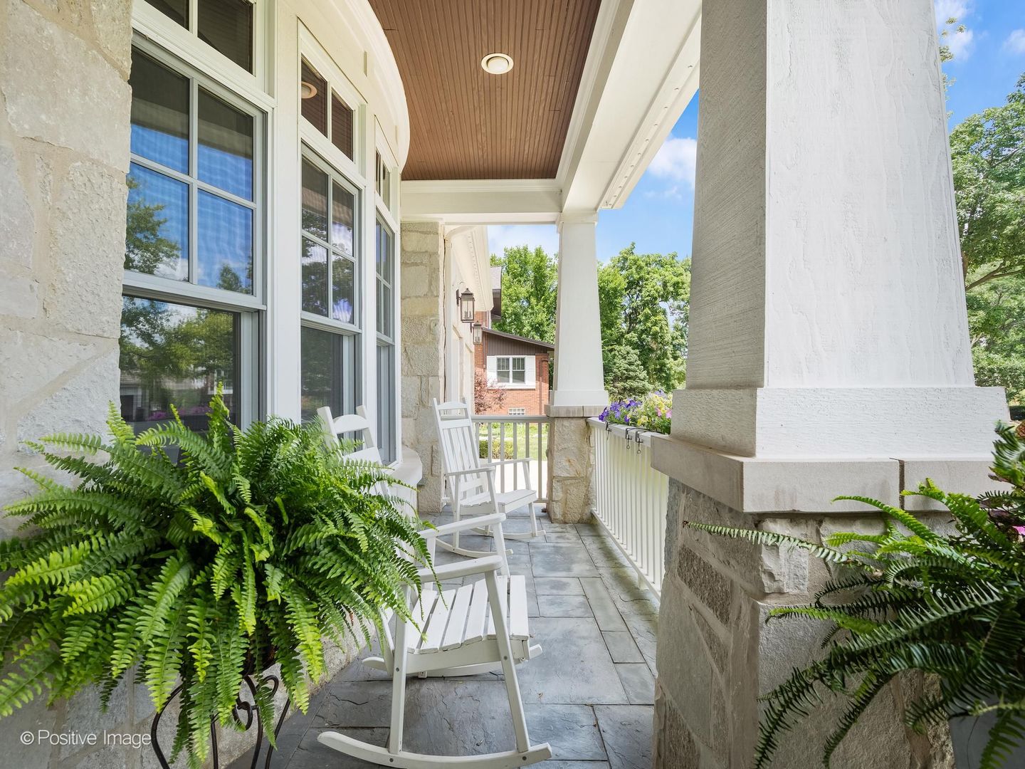 118 S Chandler Avenue Property Photo 4