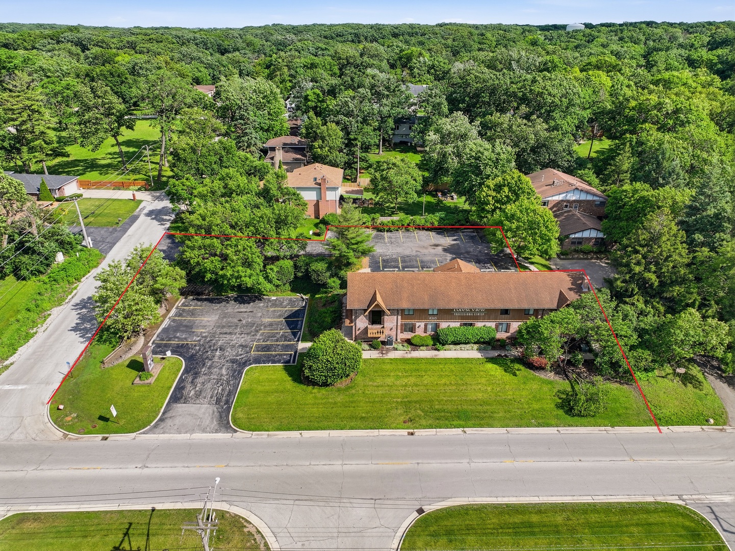 8265 S Archer Avenue Property Photo 1
