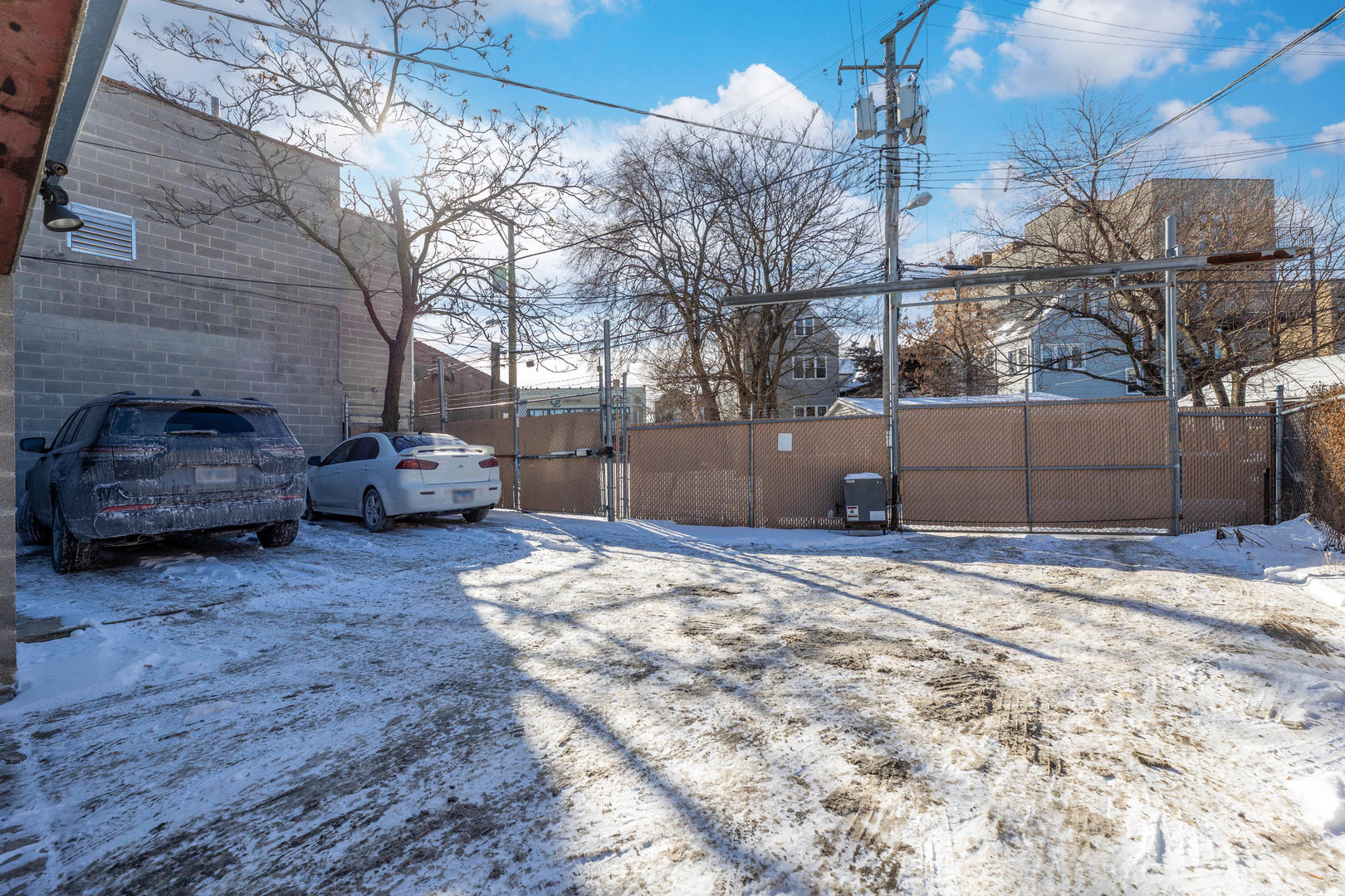 2832 N Milwaukee Avenue Property Photo 17