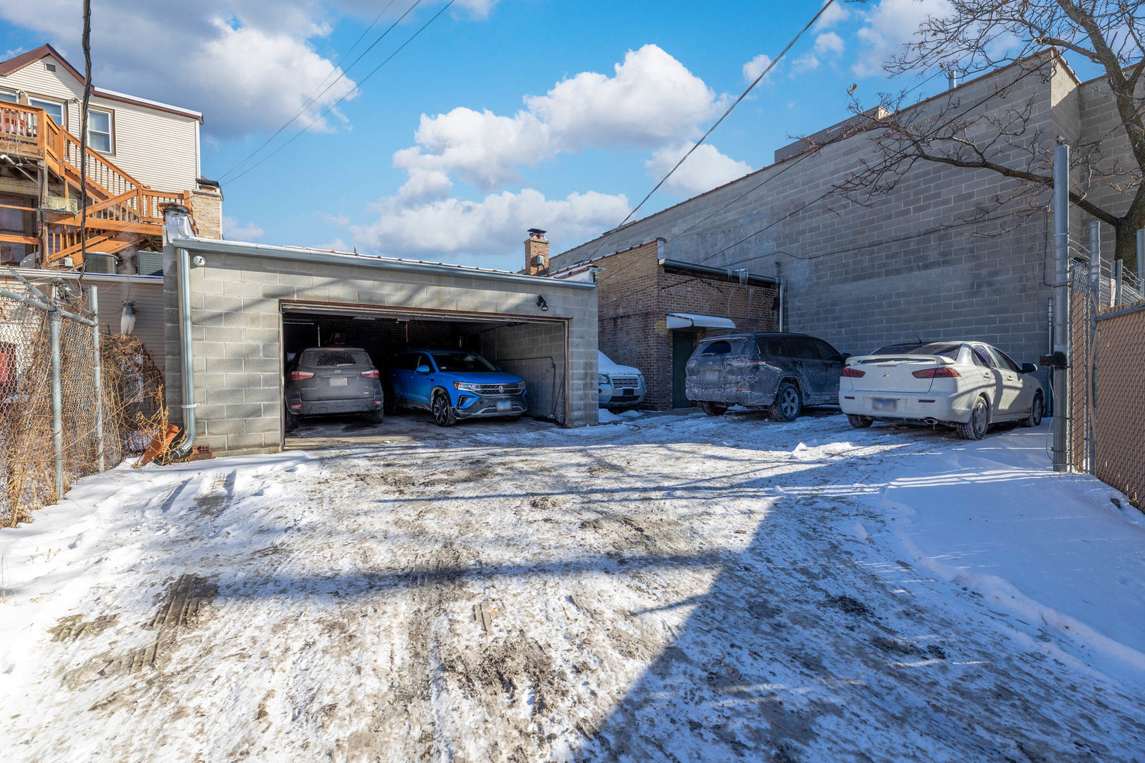 2832 N Milwaukee Avenue Property Photo 18