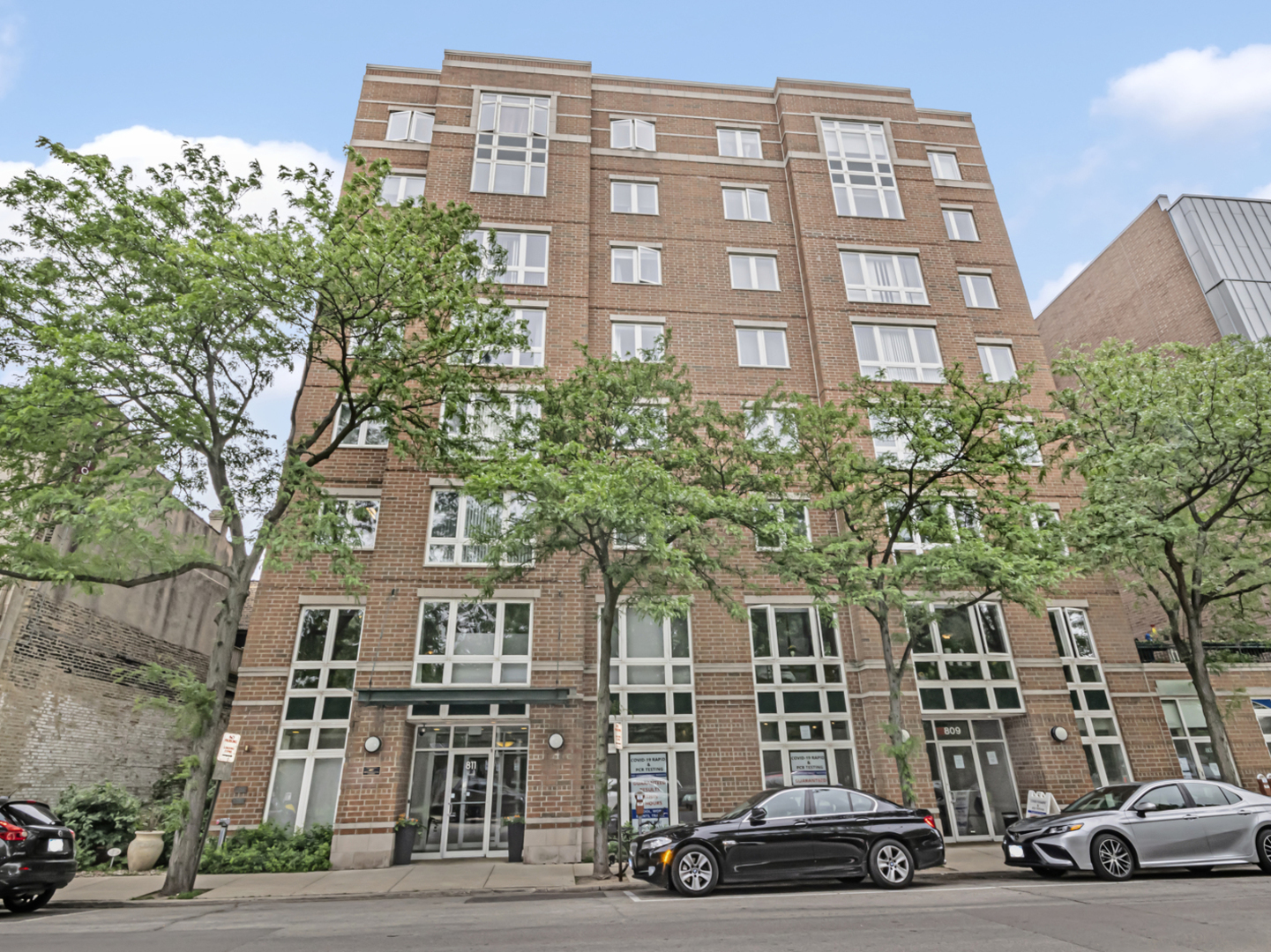 811 Chicago Avenue 308 Property Photo 1