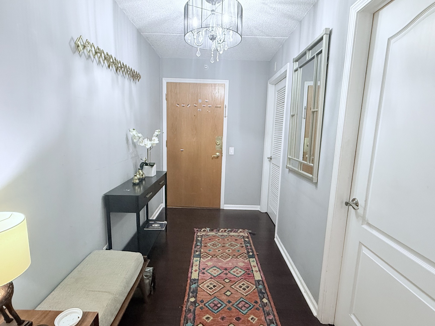 811 Chicago Avenue 308 Property Photo 3