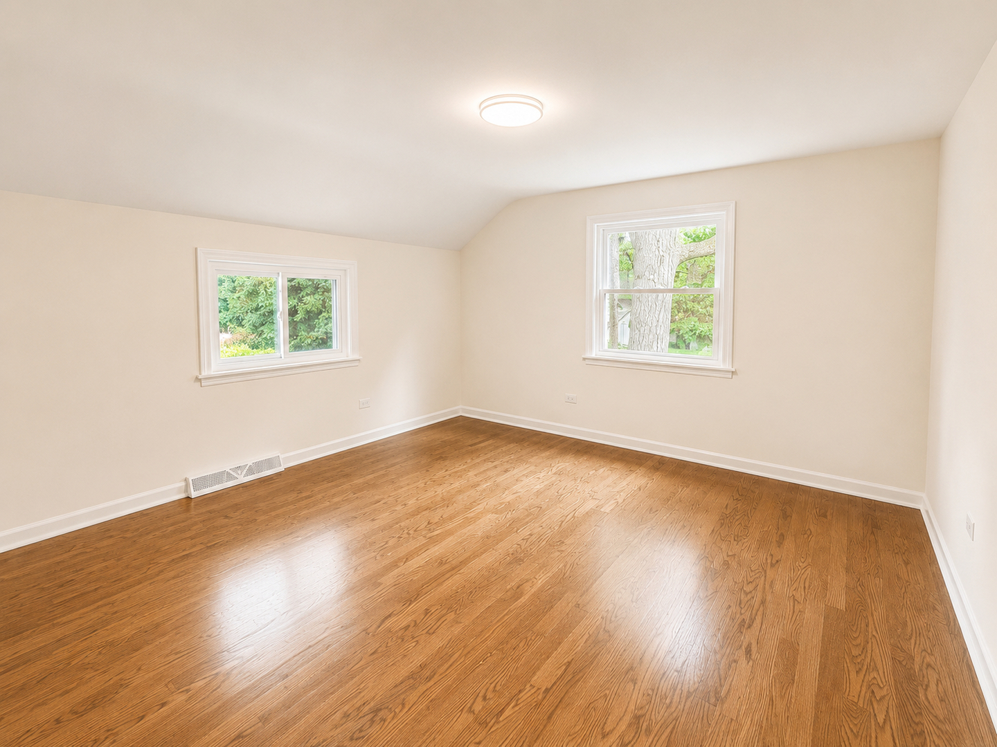 300 W North Avenue Property Photo 29