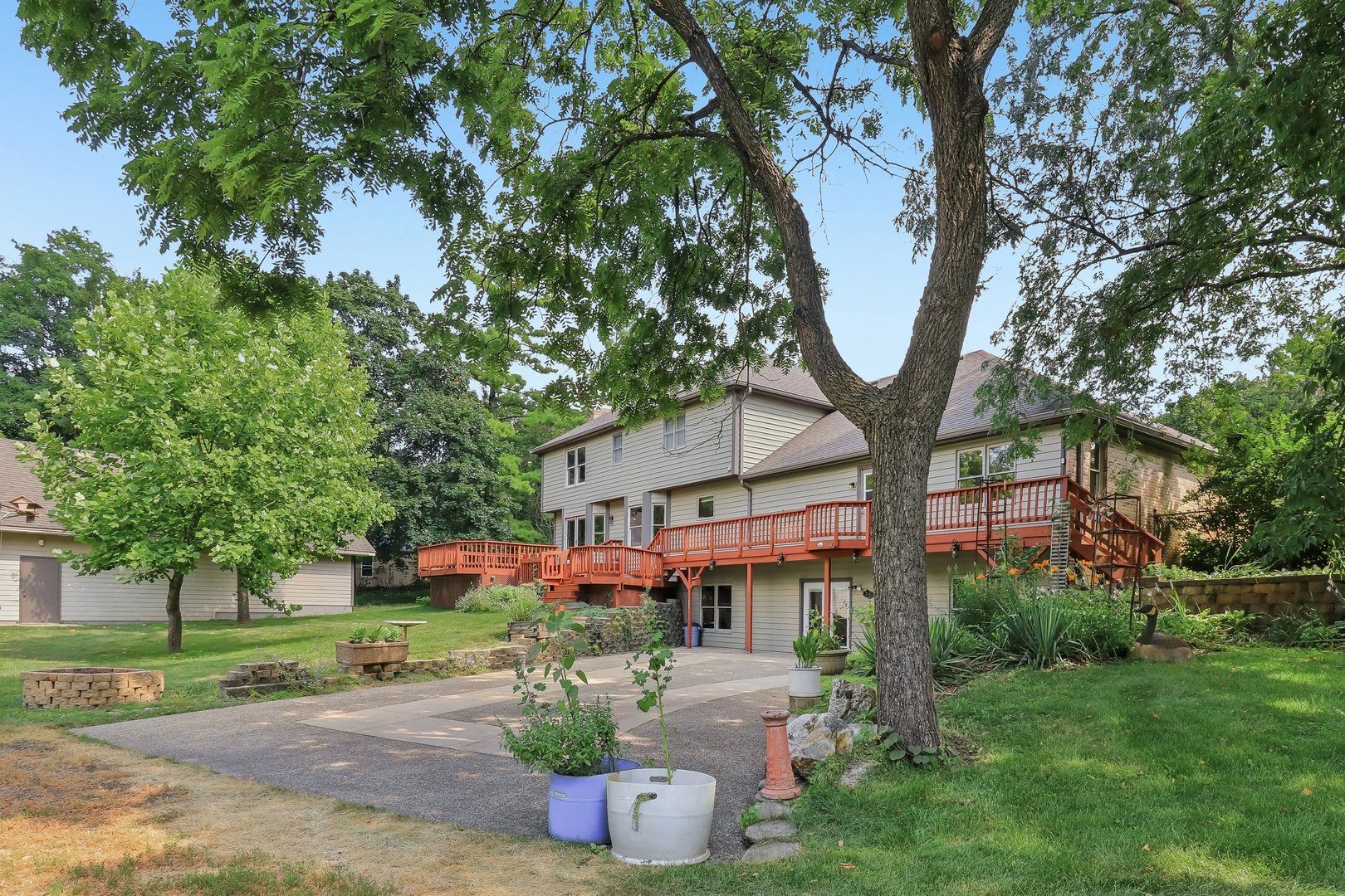 31w003 Irving Park Road Property Photo 46