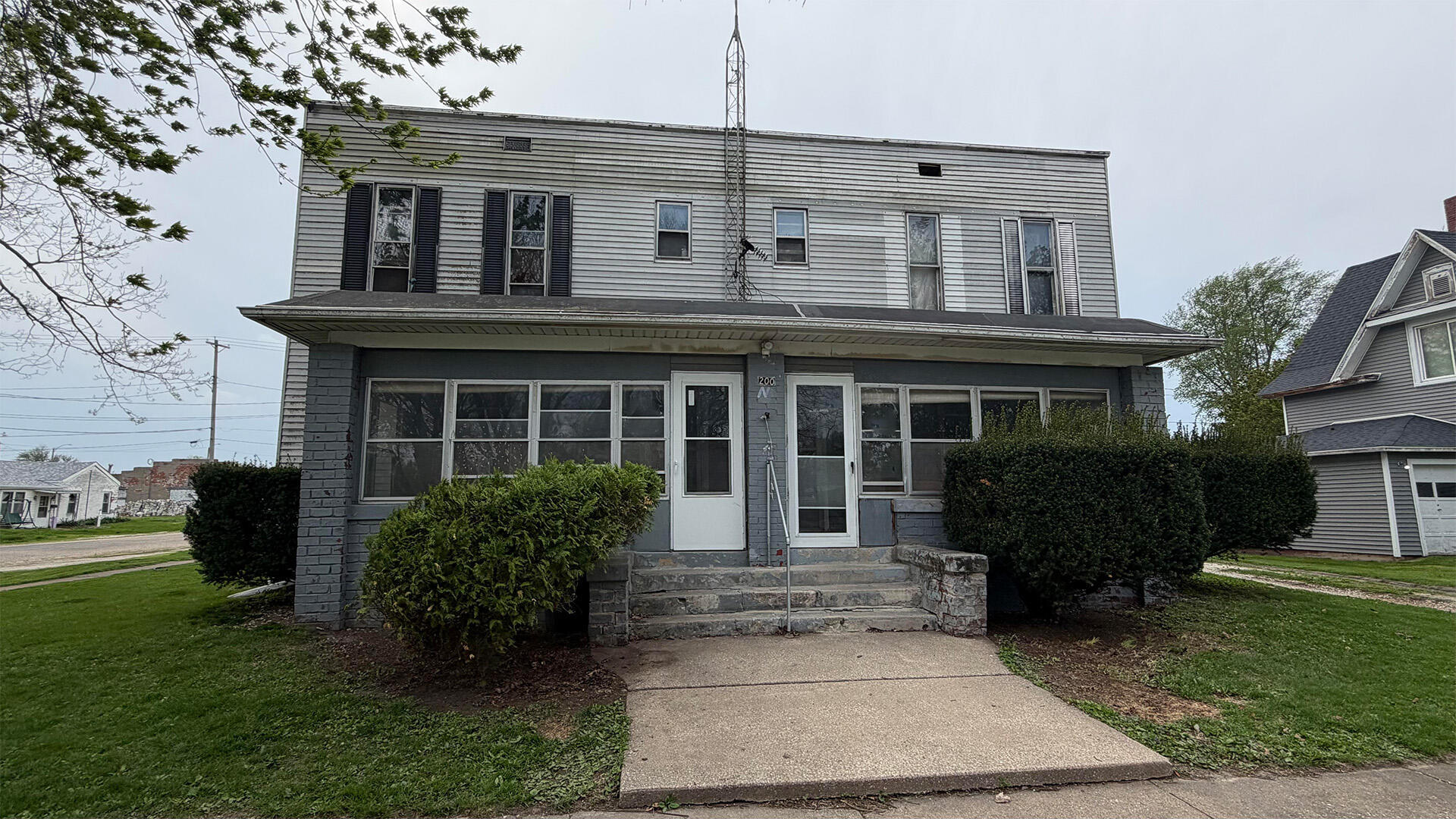200 N Jefferson Street